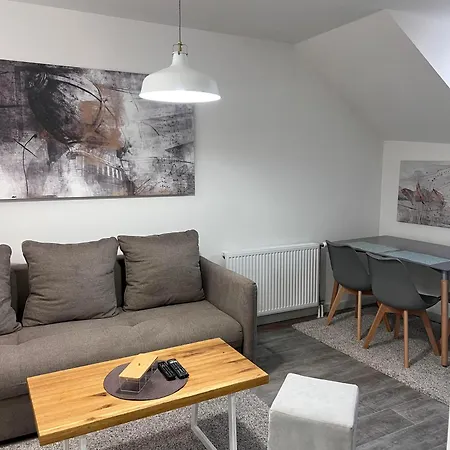 Lila Apartment *