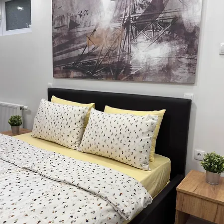 Lila Apartment *