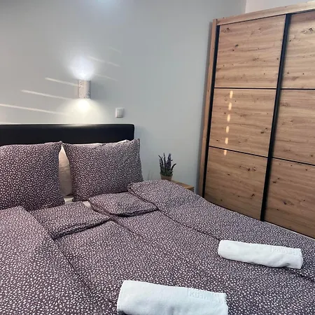 דירה Lila סומבור