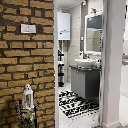 Lila Apartman Sombor