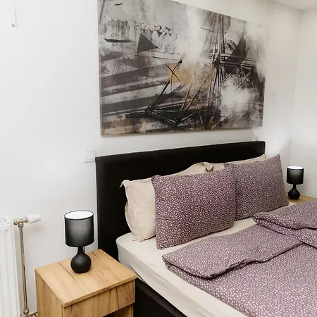 דירה Lila סומבור