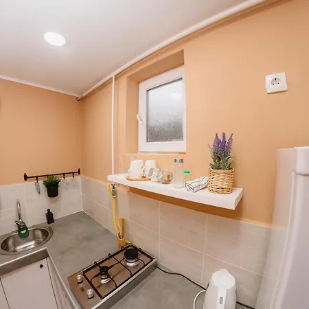 Lila Apartment