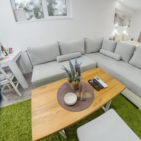 Apartment Lila Sombor